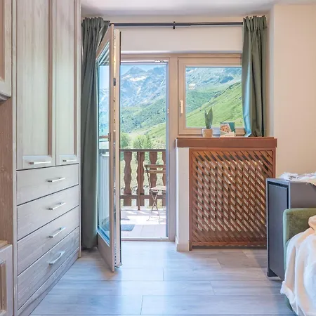 Apartmán Cretaz Nest - Near Lifts Breuil-Cervinia
